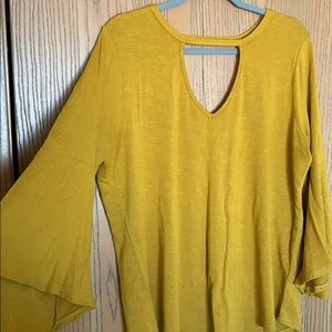 3/4 bell sleeve knit top